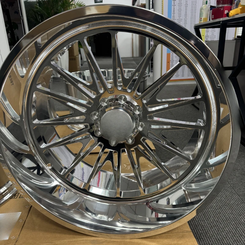 

24x12 24x14 26x14 26x16 28x16 30x16 Polished 6x5 8x170 8x180 Forged truck wheels