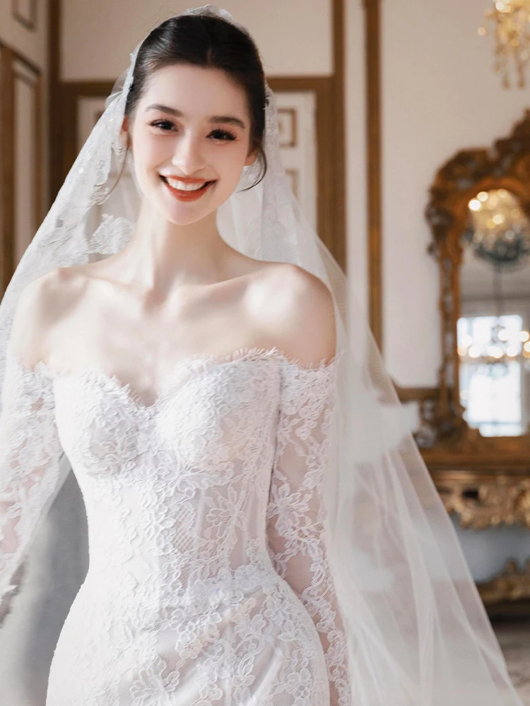 

Faionable Lace Wedding Dr One oulder Long Sve White Fi Tail Light Bridal Gown Small Size Lace Doorout Tulle for B...