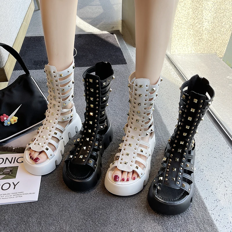 2022 Sandals Ladies Shoes Summer Suit Female Beige Women\'s Heels Med Open Toe New Studded Black Fashion Girls Boot Velvet Medium