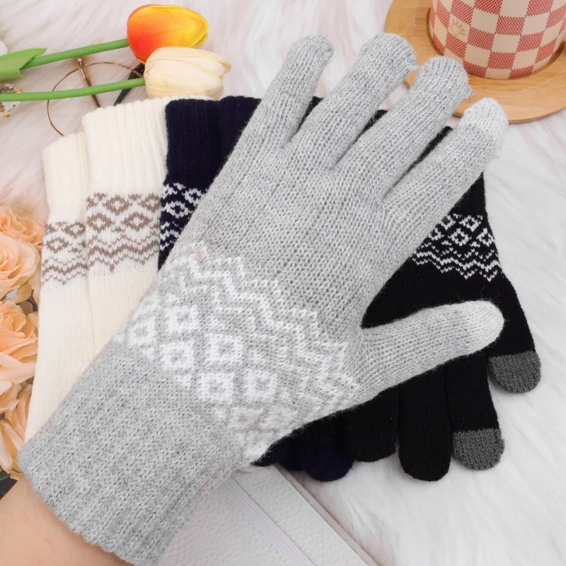 Women Men Warm Winter TouchScreen Gloves Stretch Knitted Mittens Wool Full Finger Guantes Female Crochet Gloves for Female