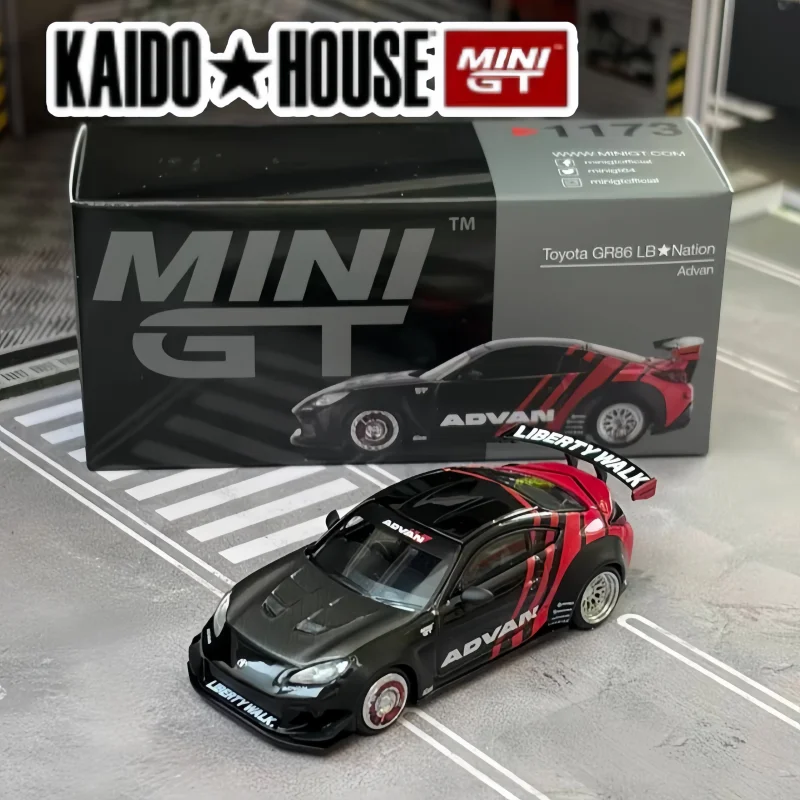 New MINIGT Model KAIDO HOUSE MGT01 Chevrolet Z06 GT3 Toyota GR86 1/64 Alloy car Collect Diecast Model Classic Racing For Fans
