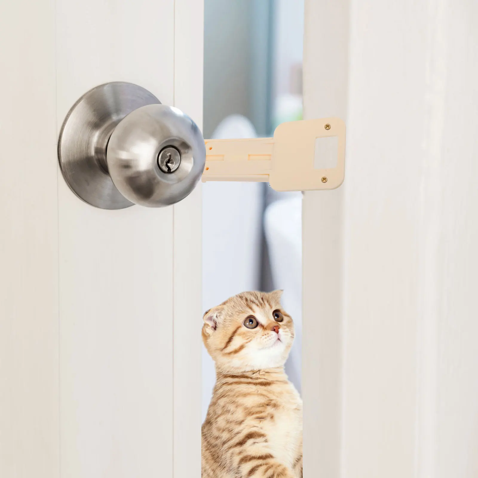 

Extendable Portable Cat Door Blocker Adjustable Latch Bracket for Cat Door Security and Access Control Home Bedroom Living Room