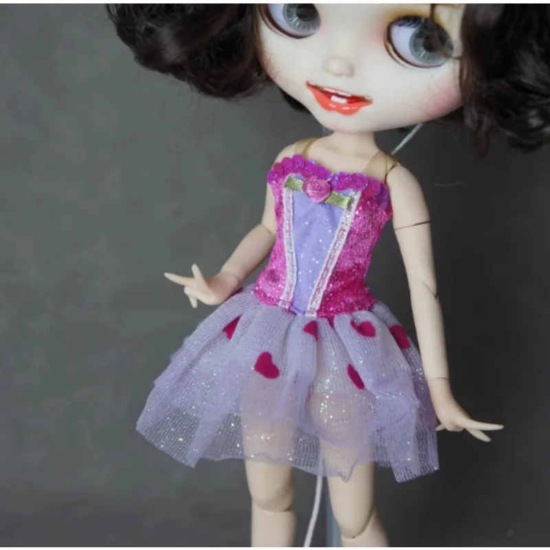 LX1117 Neue Stile, Kleidung und Kleider, Röcke, Anzugmäntel für Ihre Licca Blythe Puppen im Maßstab 1:6