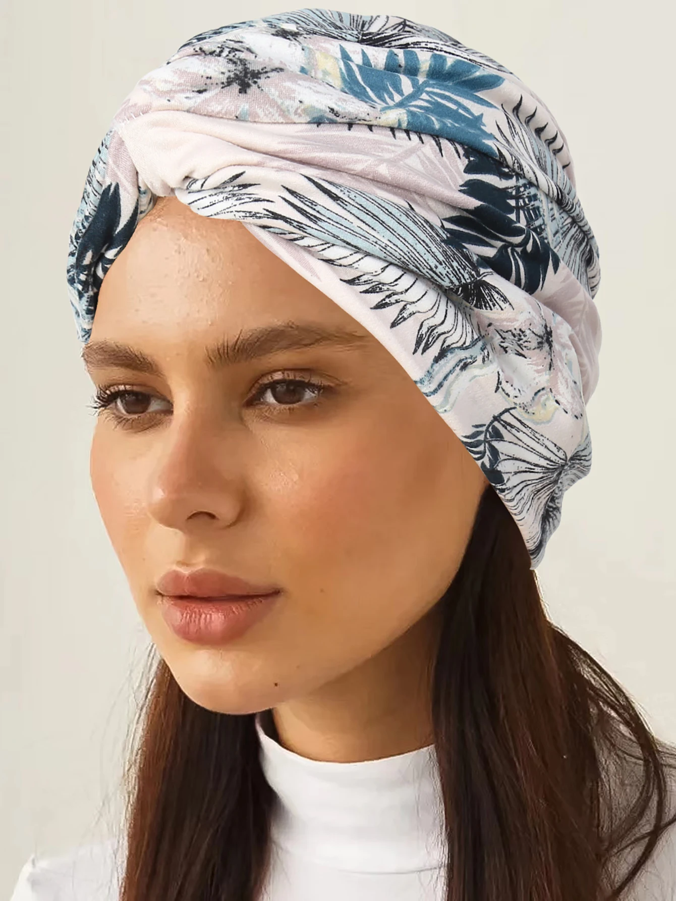 2024 New Leopard Print Women Hijabs Turban Hats Head Wraps Soft Elastic Hijab Hats Breathable Chemo Cap For Ladies Girls