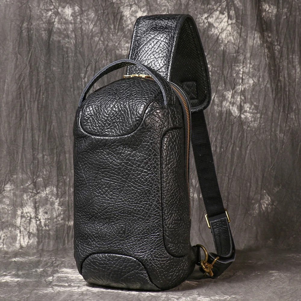 

High-end men's genuine leather chest bag, cycling motorcycle bag, single-shoulder travel lightweight waterproof crossbody bag