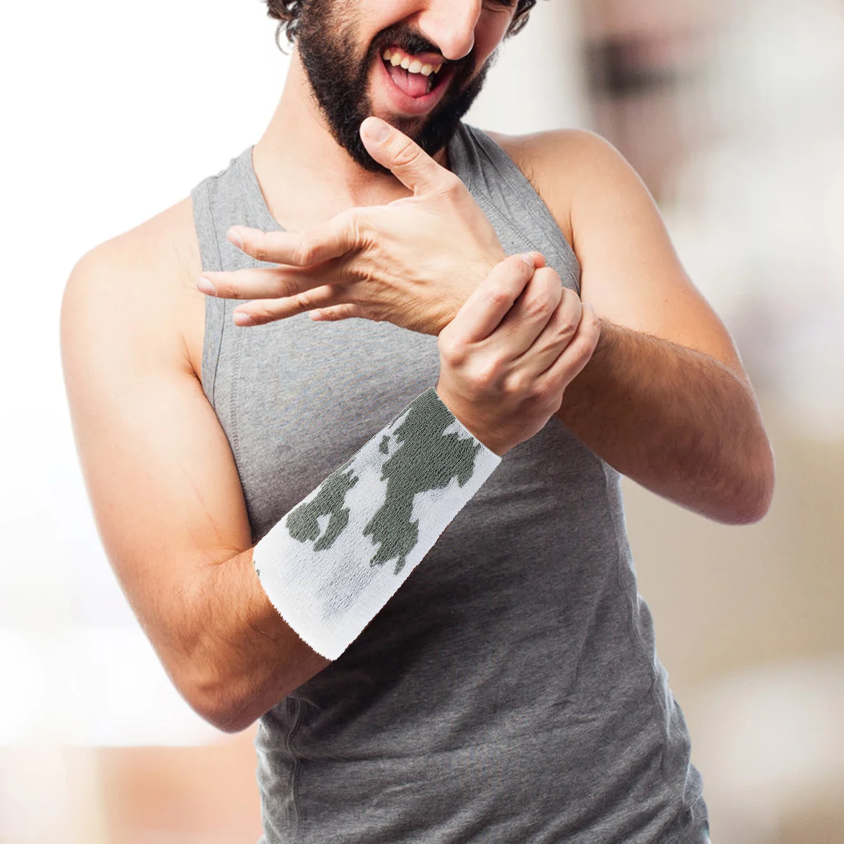 

1 Roll Camouflage Elastic Wrap Waterproof Self- Bandage Durable Compression First Aid Tape Wrap Elastic