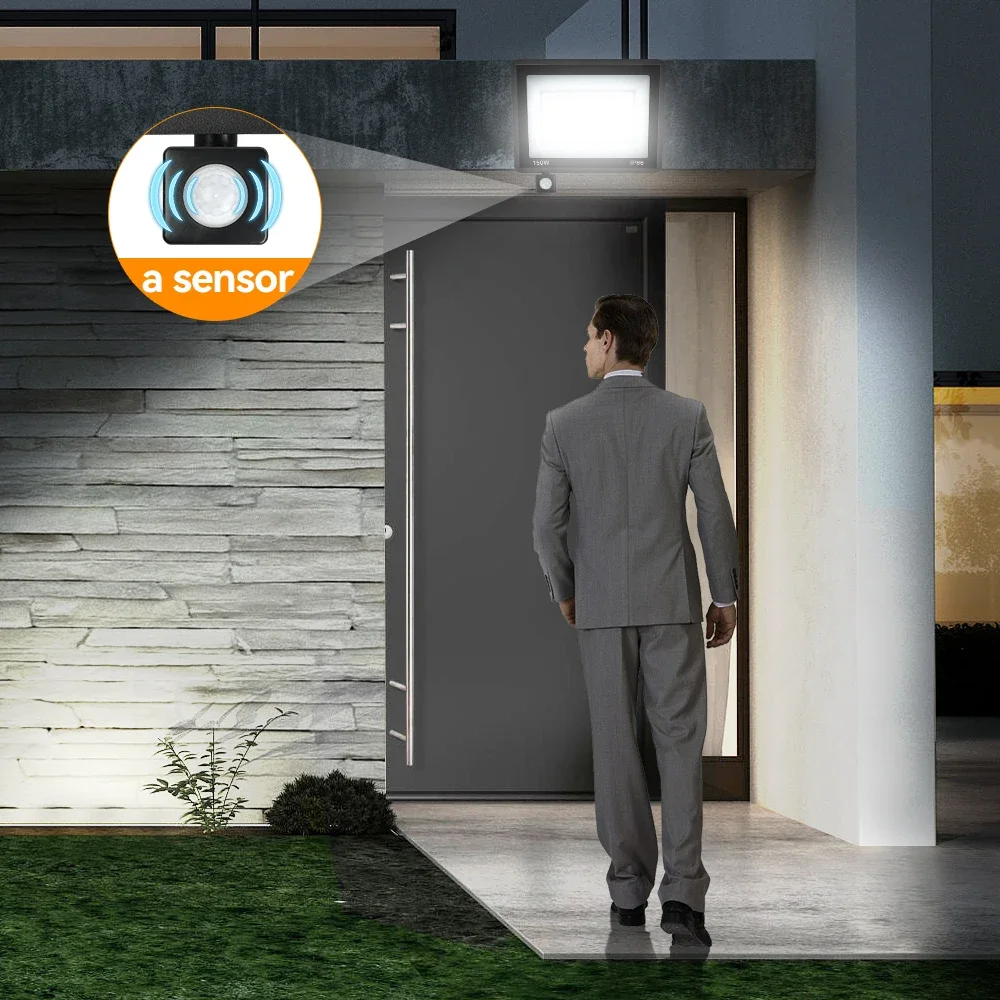 PIR Motion Sensor LED Floodlight AC220V Outdoor IP66 Waterproof Reflector LED Spotlight 10W 20W 30W 50W 100W 150W 200W Wall Lamp