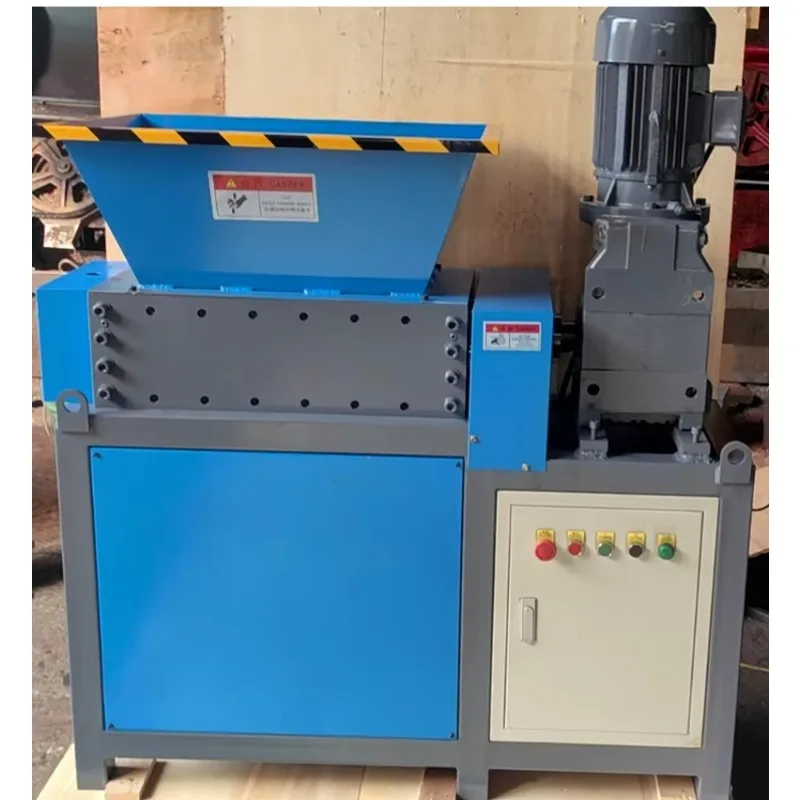 Small Ce Certified Shredding PE Plastic Shredder