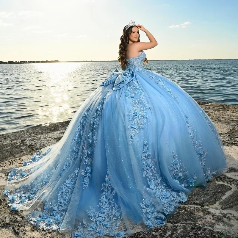 Angelsbridep Abito da ballo blu cielo personalizzato Abiti Quinceanera di 15 anni 2025 con applicazioni di fiocco Abito da sera dolce 16