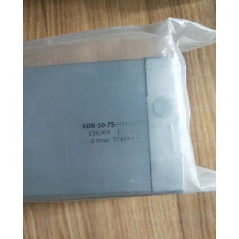 Parti per cilindro compatto FESTOADN-20-50-APA 536241