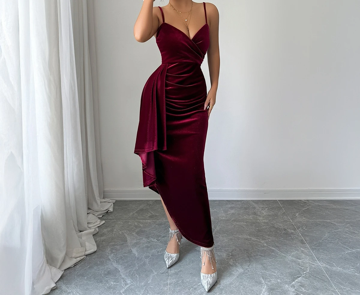 Elegante en hoogwaardige lange rokjurk met hemdje voor dames herfst/winter 2025