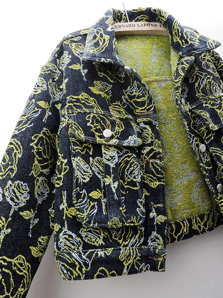 

Streetwear 2025 Spring Autumn New Fashion Embroidery Jacquard Pattern Denim Jacket Women Single-breasted Loose Cowboy Outerwears