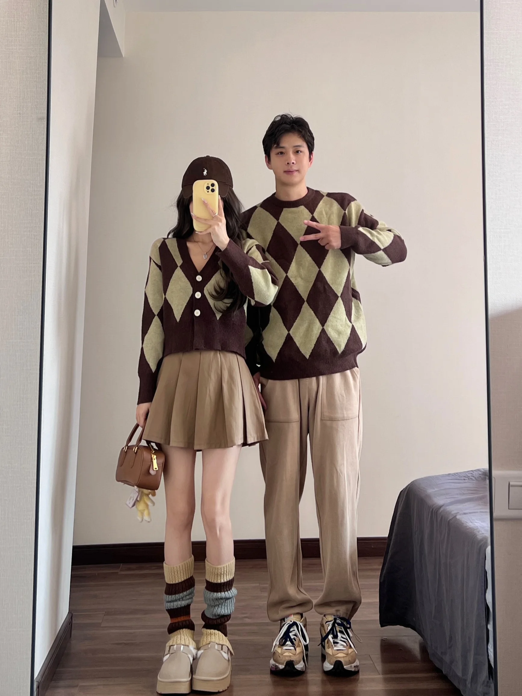 

Вязаный свободный свитер для пар, женский мягкий нежный свитер с ромбовидным узором на пуговицах, длинный свеч V Ne, смесь хлопка, осень-зима