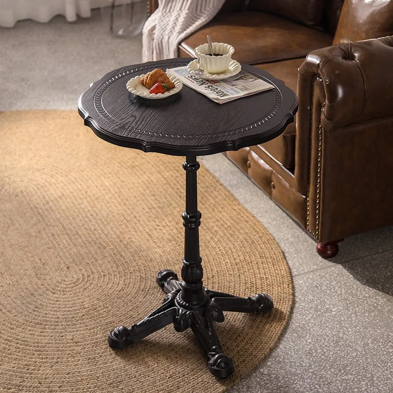 Retro solid wood round table sofa edge few wrought iron coffee table American medieval furniture loft French dessert dining tabl