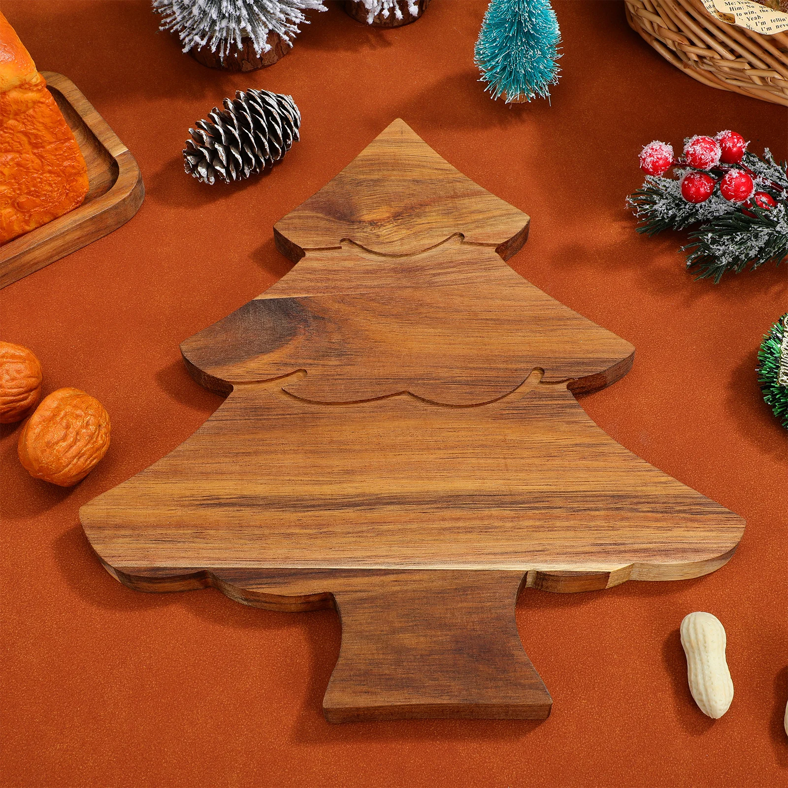 

Christmas Tree Shaped Charcuterie Board Wooden Decorative Cutting Board Serving Plate for Sushi Pizza Food Party Kitchen