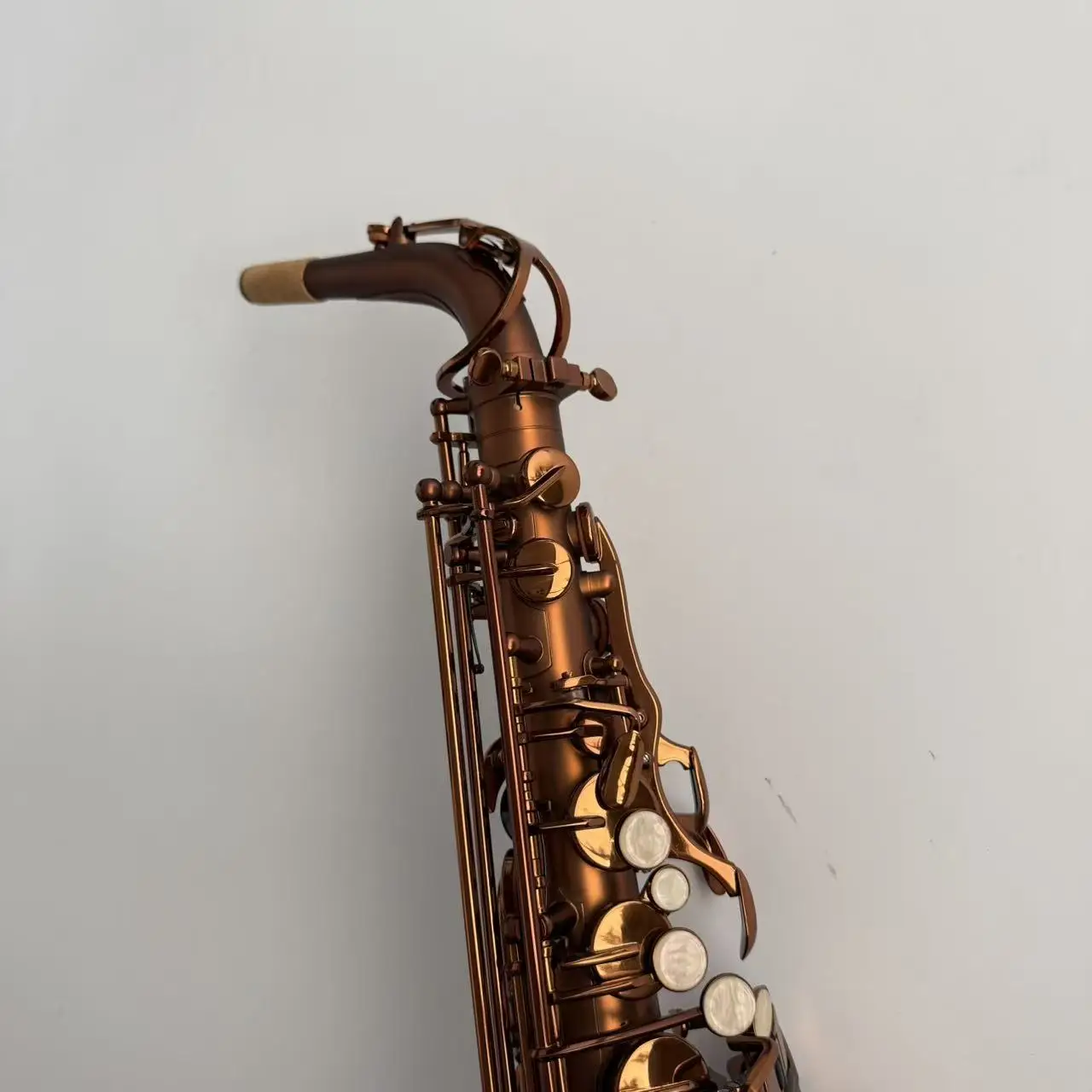 Chocolate Colored Easy Playing OEM Handmade Brass Material  Saxofon Alto
