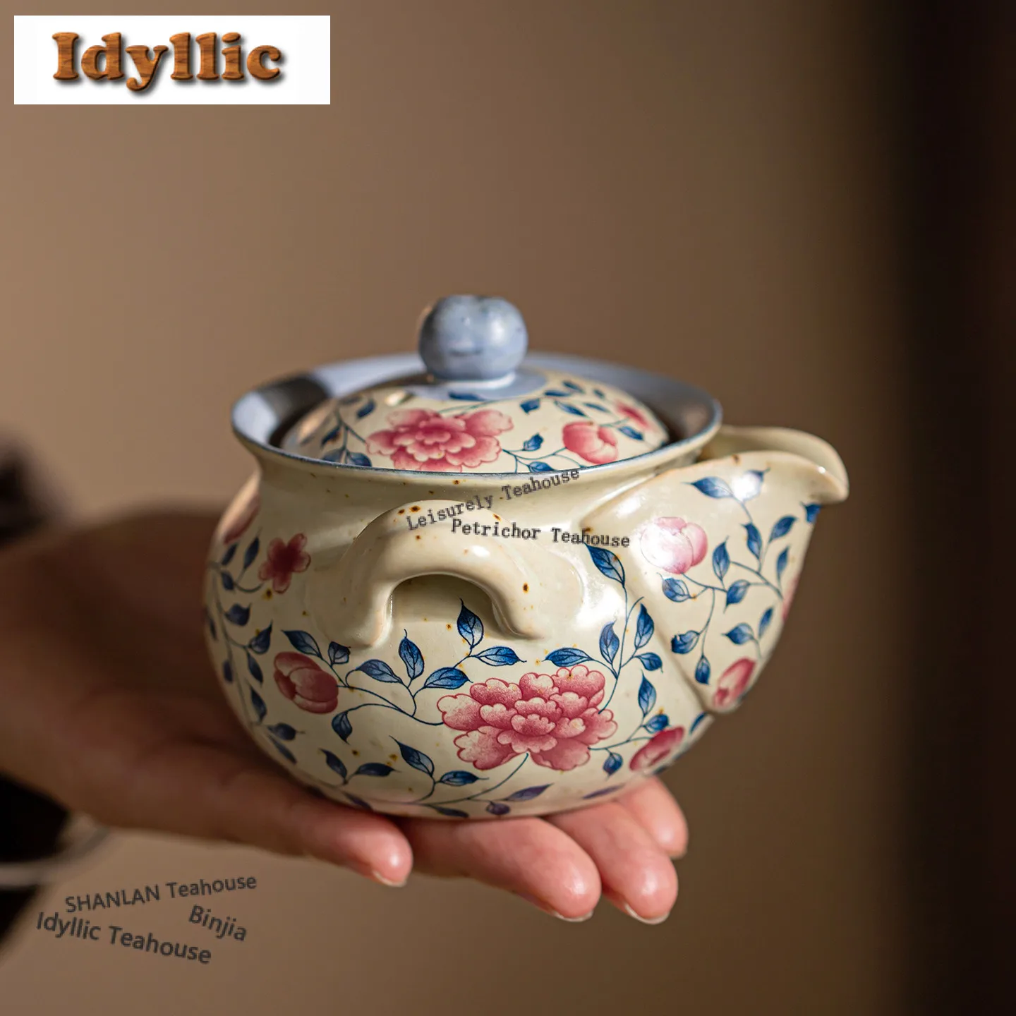 Blue And White Treasure Bottle Hand-grip Pot Entwined Lotus Peony Tea Infuser Pot Tea Maker Kettle With Filter Tea Items Gifts
