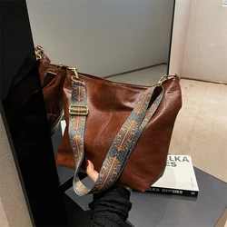 Women Vintage Crossbody Bag Geometric Strap Hobo Bag 2023 Large Capacity Shoulder Bag for Work & School Handbag