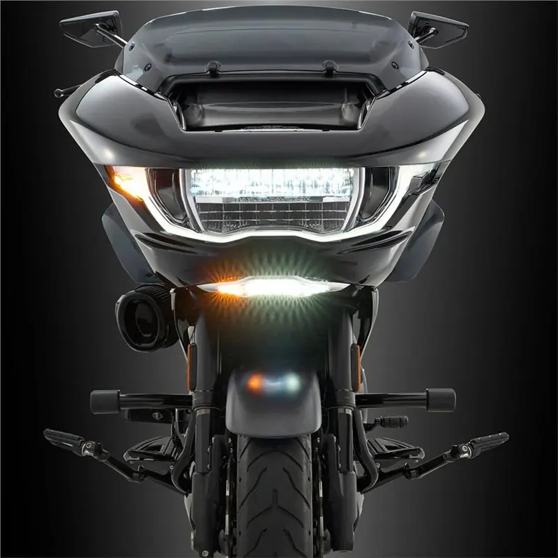 

LED Front Lower Fairing Turn Light For CVO Road Glide ST FLTRX Limited Trike Road Glide 3 Indicator Lamp
