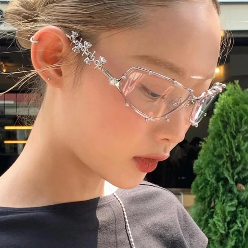 Diamond Studded Glasses Frame Flat Mirror Large Frame Glasses Cool Sweet Girl Fashion Women Eyewear