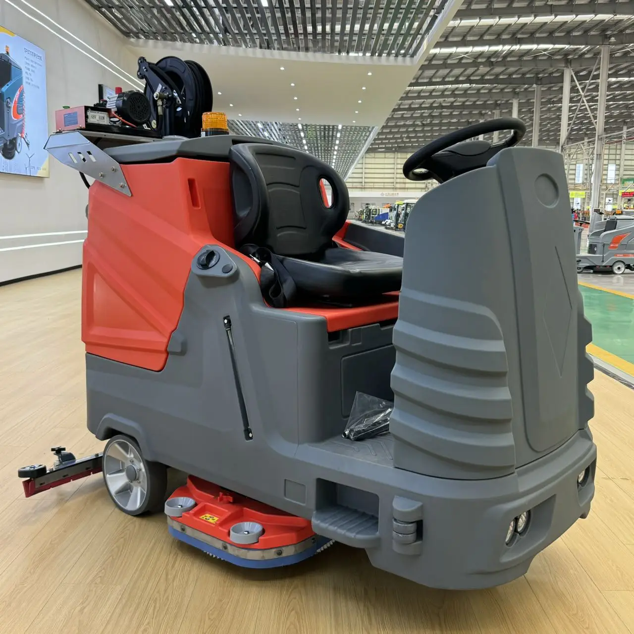 Industrial Floor Washing Machine Factory Floor Scrubber Supermarket Floor Sweeper Road Sweeper Machine for Workshop Parking Lot