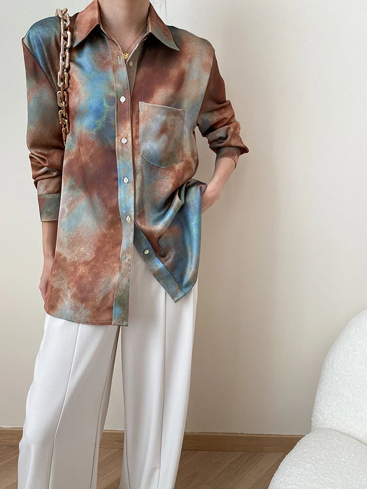 [EAM] Women Coffee Blue Tie Dye Printed Big Size Blouse New Lapel Long Sleeve Shirt Fashion Tide Spring Autumn 2024 1DH7390