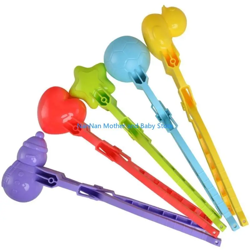 Śnieżki na zewnątrz klip śnieżnych zacisków