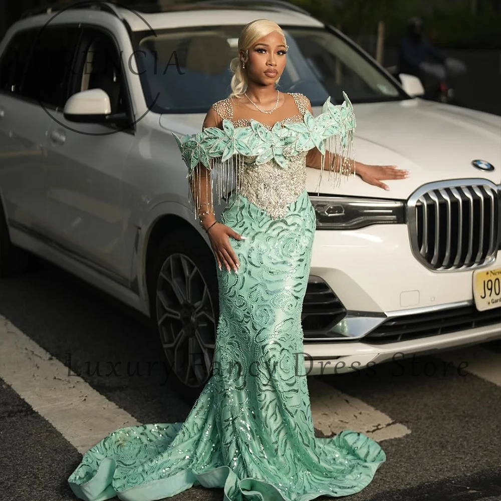 絶妙な葉の装飾品プロムドレスタッセルグリッターマーメイドウェディングパーティードレスカスタマイズされたノースリーブ