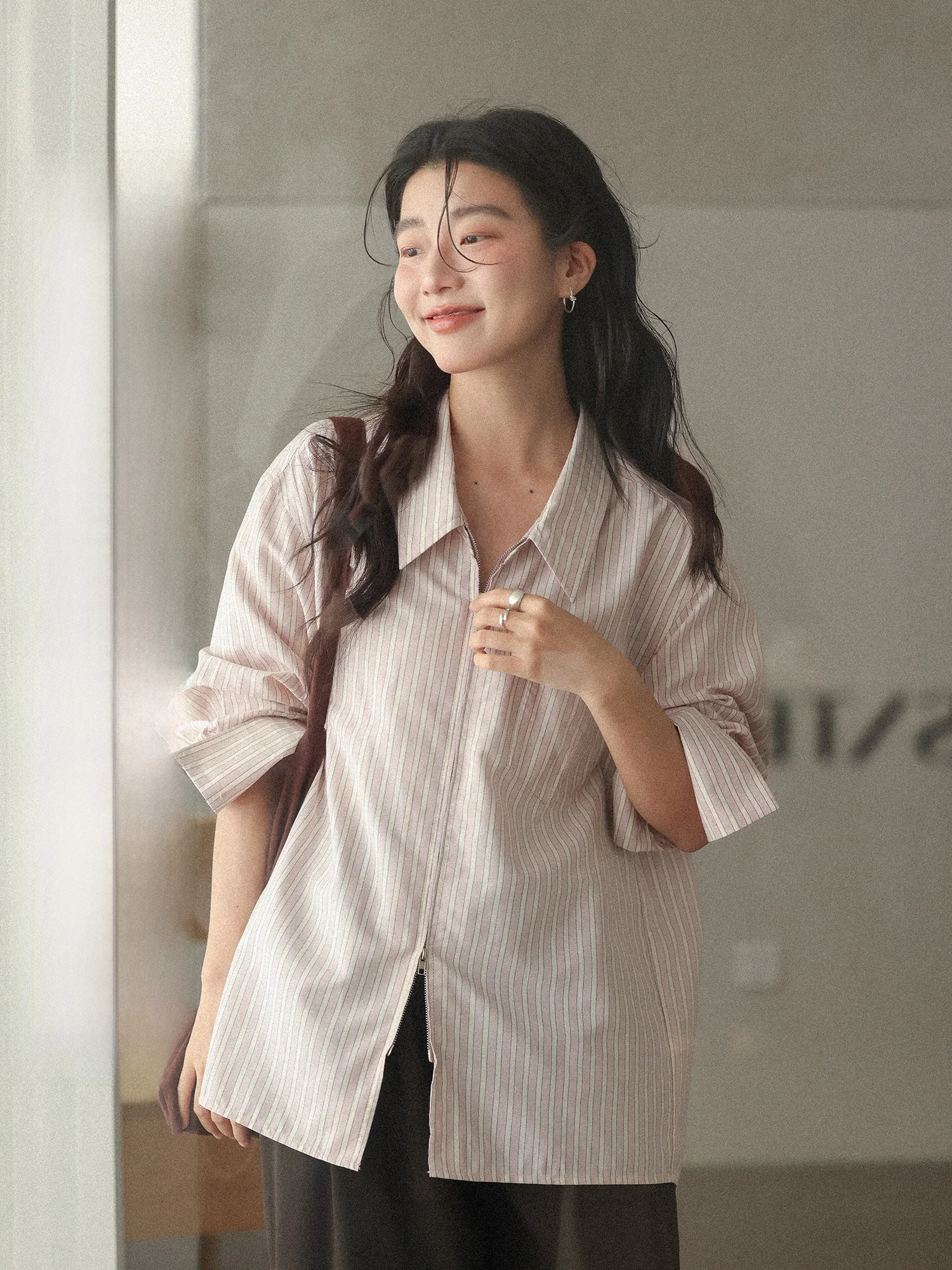 

Pink Striped Long Sve irt Women's Casual Sle Double Zipper Design Spring 2026 New Faion Loose Fit irt Top