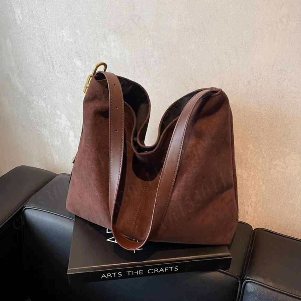 Vintage Women Bag Suede Shoulder Bag Large Capacity Slouchy Crossbody Bag Adjustable Strap Simple Tote Bag Ladies Outdoor Bag