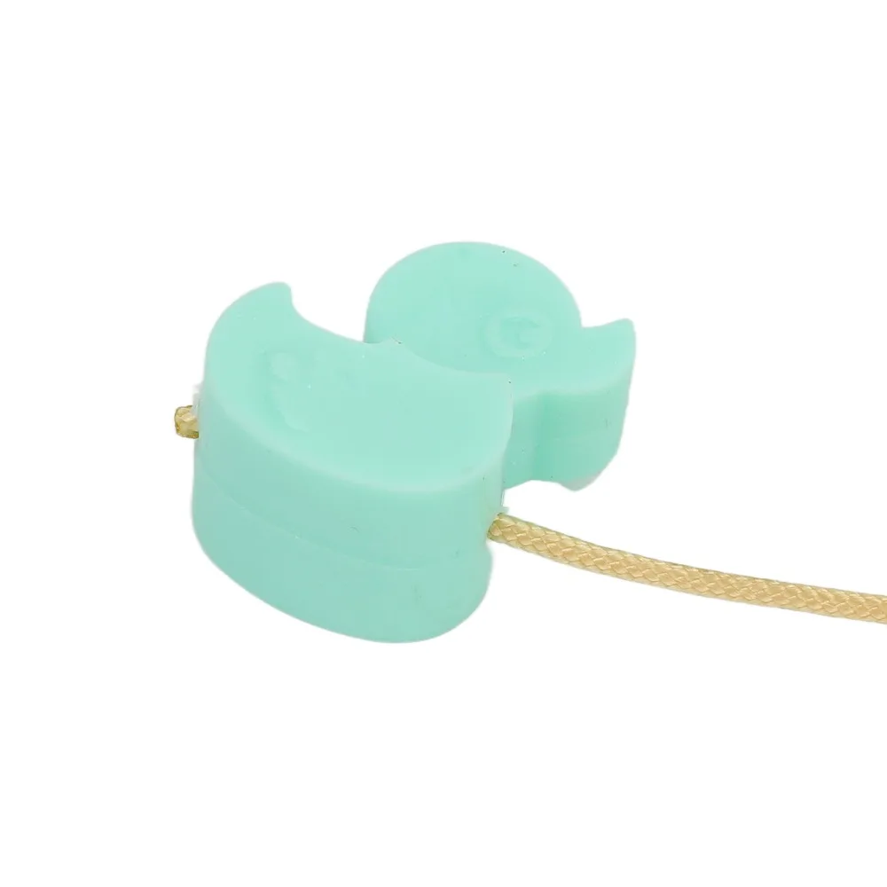 PP Silicone Egg Scrambler Shaker Green Yellow Easy to Use Manual Egg Mixer Portable Size Hand-Operated Egg Scrambler Mixing Eggs