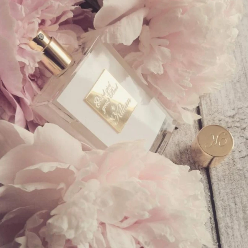 

Luxury Unisex Perfume 50ml 12 Long Lasting Oriental Floral Spicy Woody Scents for Men Women Elegant Signature Gift Fragrance