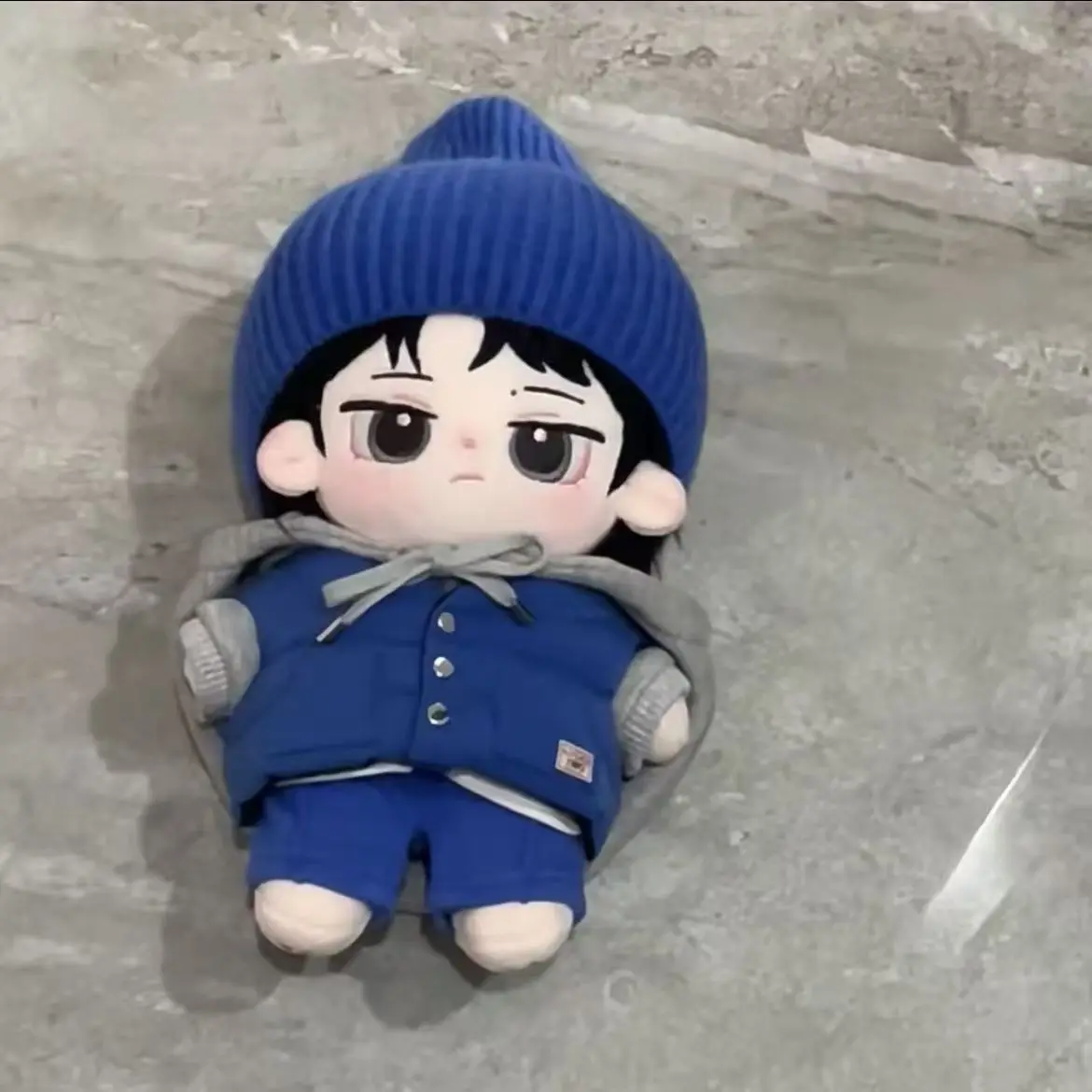 Em estoque 20cm wang yibo coobo ídolo boneca de pelúcia vestir-se boneca de algodão mesmo estilo algodão minidoll boneca nua uniforme brinquedo