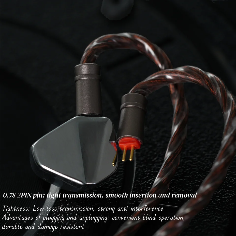 最後1点!16コア 金メッキケーブル C IEM 2pin/2.5mmバランス ZiSin-333 IEM ケーブル 2.5/3.5/4.4mm バランス金メッキプラグ