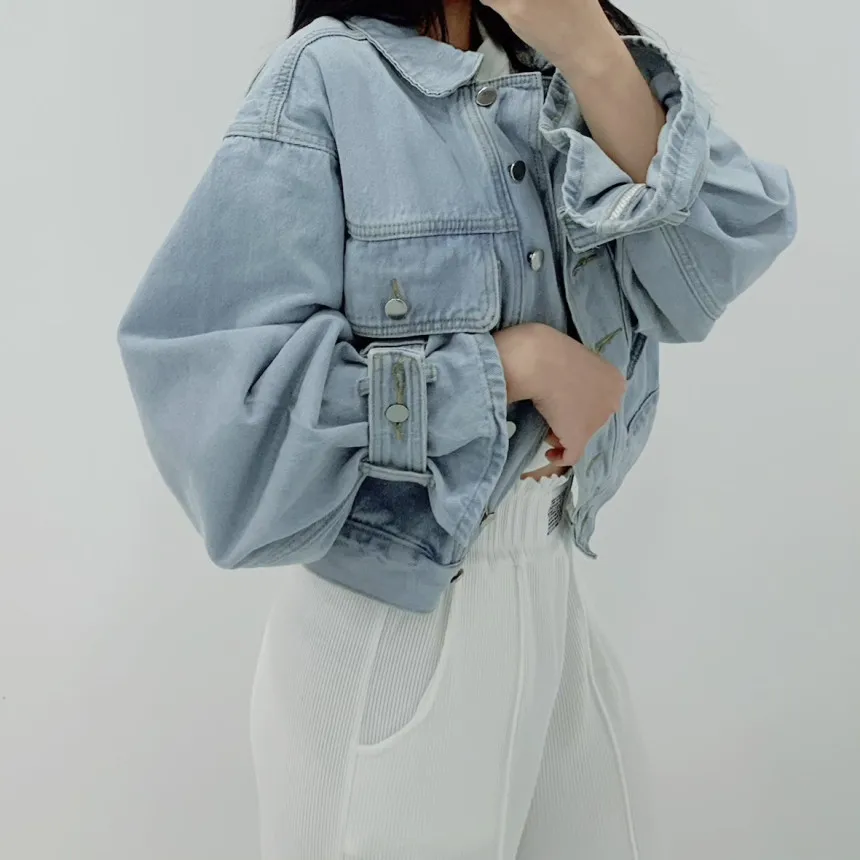 

Vintage Loose Tooling Large Pocket Casual Silhouette Short Denim Jacket Loose Version