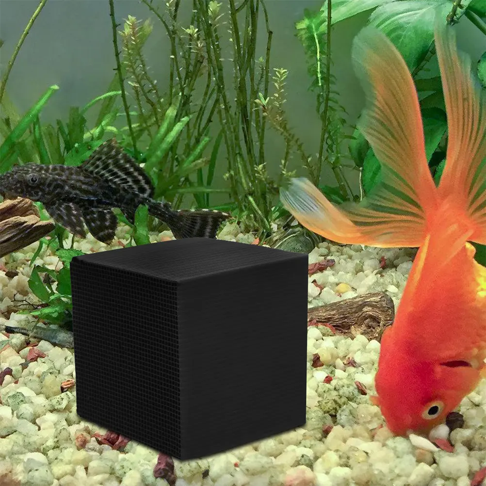 

2Pcs Aquarium Filter Cubes Activated Carbon Water Purification Cube for Fish Tank Filter Media Compact Reusable Filtering System
