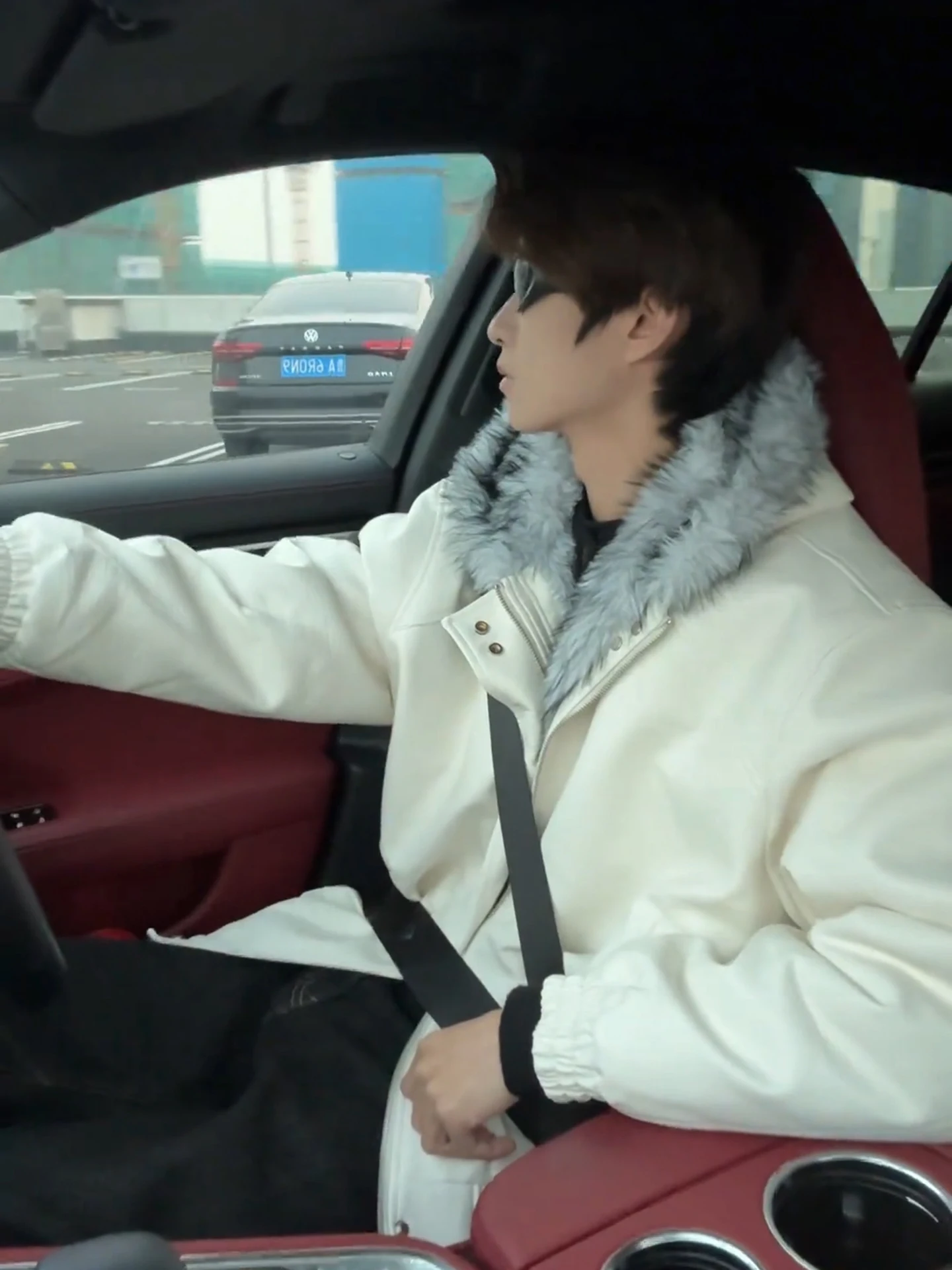 

White Wolf King Mountain Eagle PU Leather Jaet Cotton Coat Men's High-End Feeling Cool Winter Fce Lined Thiened H...