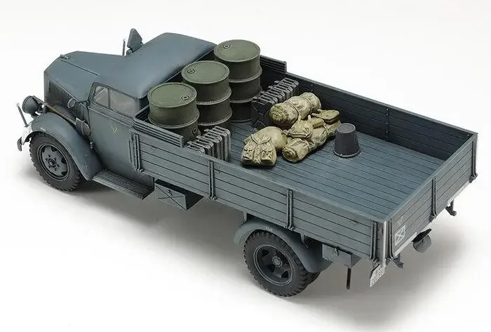 Tamiya 32585 Kit modello militare in scala 1/48 WWII tedesca 3Ton 4x2 modello di camion cargo