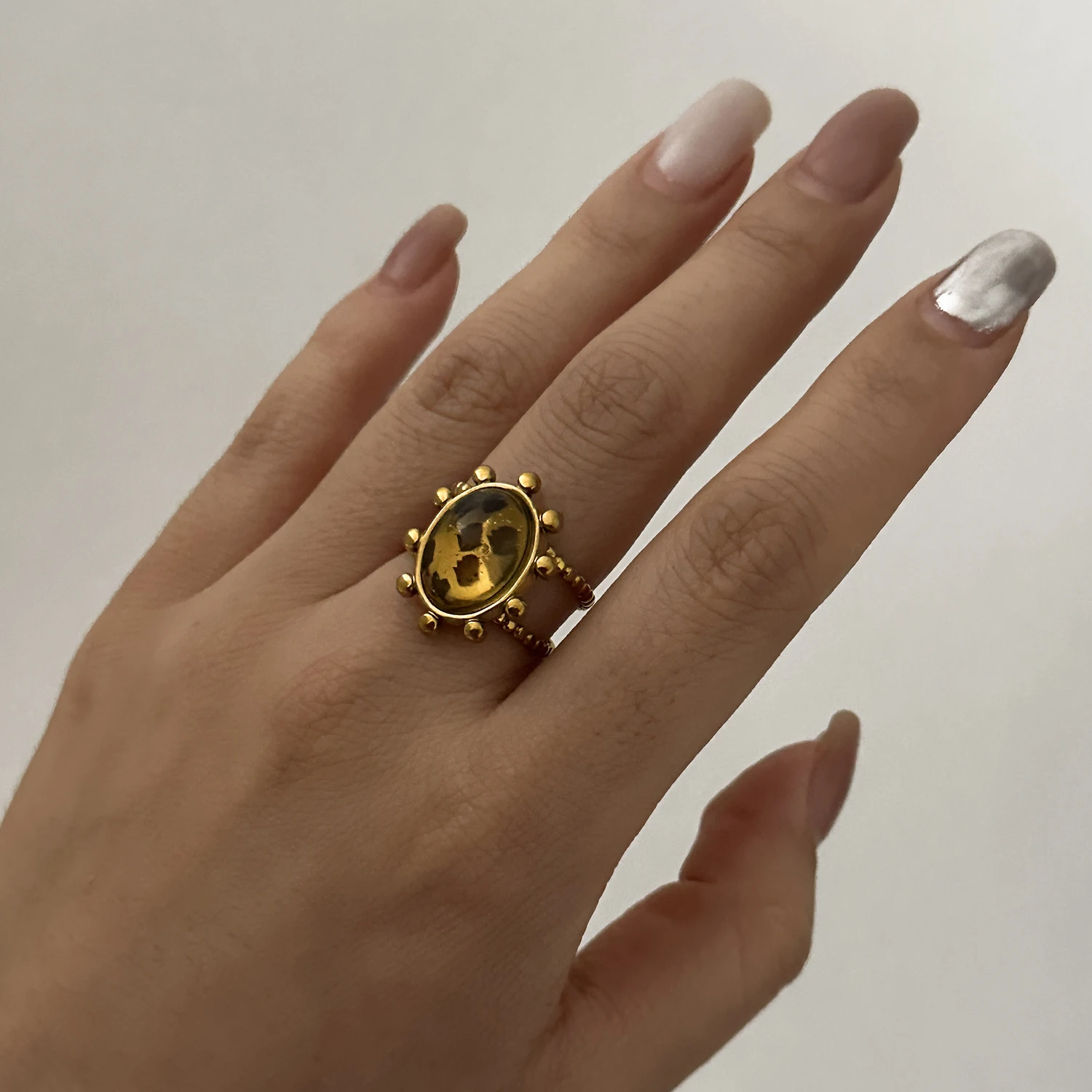 Minimalistische vergoldete Edelstahlringe für Damen und Herren, Vintage-Leopardenmuster, geometrische Ringe, Statement-wasserfester Schmuck – Detail 4