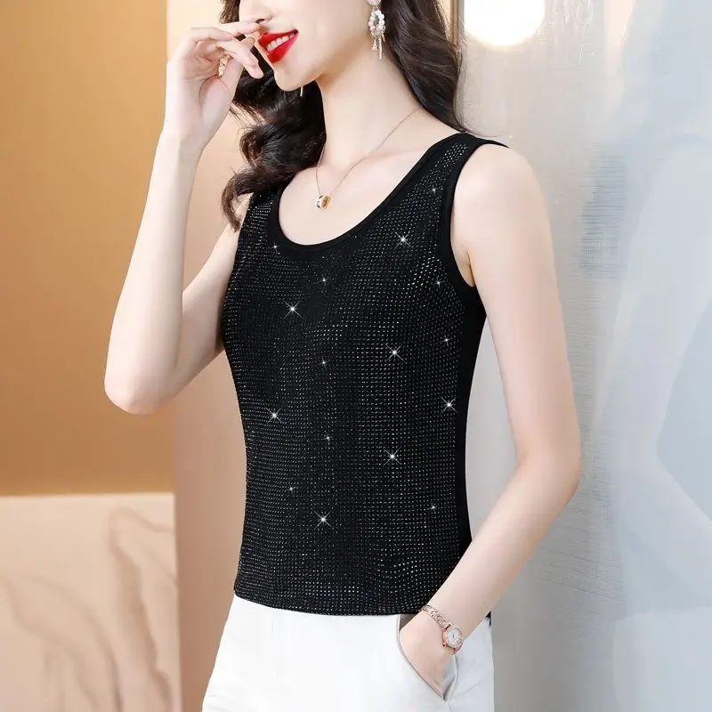 New Summer Fashion Elegant Simple Luxury Hot Rolled Diamond Camis Women Solid Round Neck Sexy Slim Fit Versatile Tops 2024