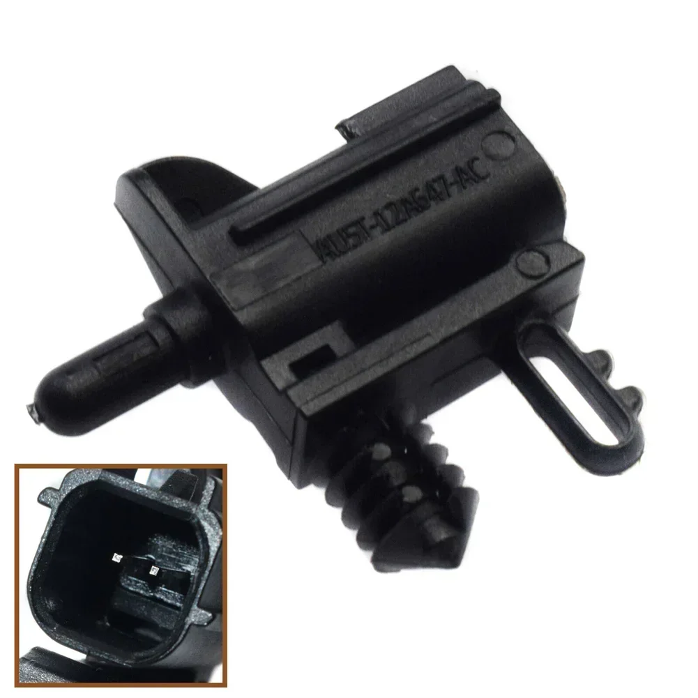 Quality Durable Air Temperature Sensor Ambient Car DY-1160 DY1160 For Ford Fusion F-150 Plastic 1 Pc