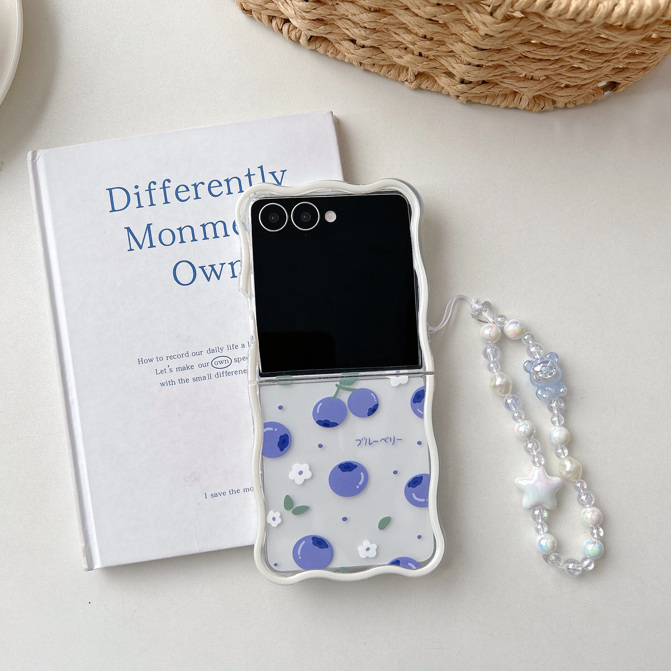 Wave Phone Cover For Samsung Galaxy Z Flip 7 6 5 4 3 Blue Fruit Blueberries With Lanyard Chain Soft Tpu Shockproof Phone Case