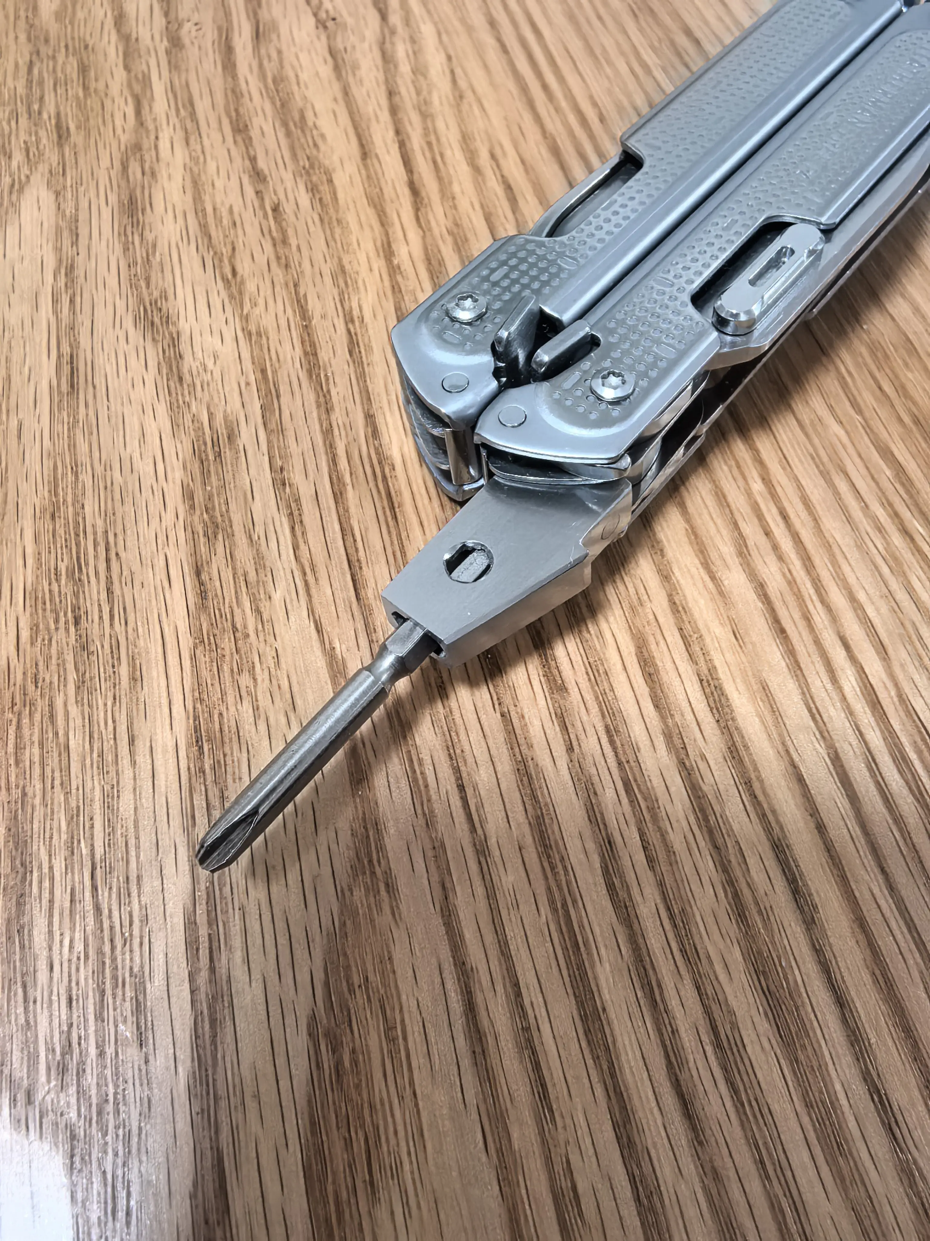 

Держатель для бит A2 Type для Leatherman ARC P4 P2 T2 K2 K4 Free Series, подходит для бит Leatherman/OEM 4 мм/1/4 дюйма, инструмент в комплект не входит. ​