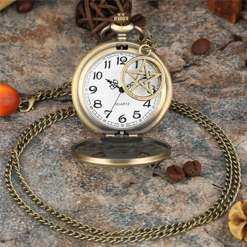 Retro Hollow Out Five Stars Pattern Unisex Quartz Analog Pocket Watch Necklace Chain with Pendant Pentagram Antique Timepiece
