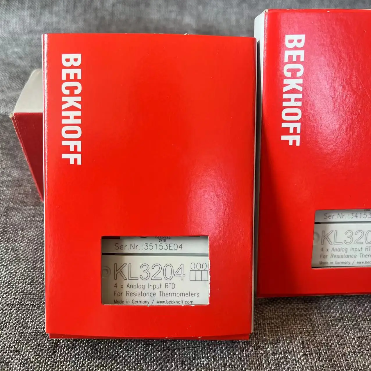 وحدة Beckhoff KL3204 KL4001 KL4002 KL5001 KL2408 KL9010 متوفرة في المخزون