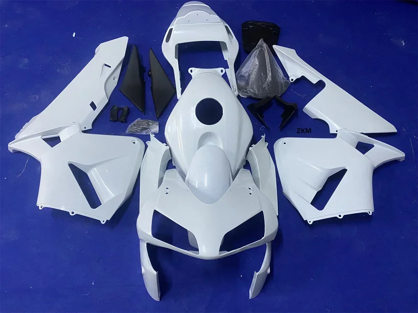 

For CBR600RR F5 CBR 600 RR 2003 2004 Bodywork Fairing Injection Molding Plastic Parts Unpainted Components Cowl Body