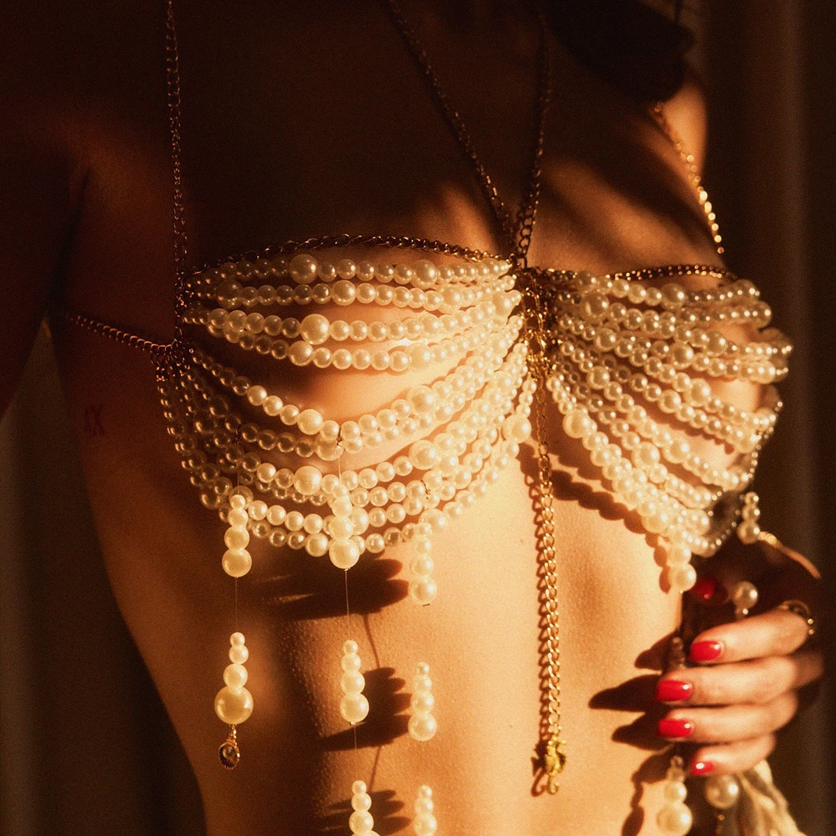 أنيقة اللؤلؤ مطرز شرابات الرسن الرقبة المحاصيل الأعلى للنساء مجوهرات الجسم الصدرية سلسلة الصدر للحفلات والمهرجانات #6