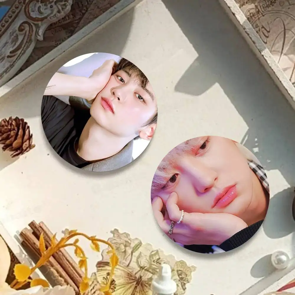 Korean Singer Star P-Park C-Chanyeol Cartoon Style Badge Brooches On Backpack Decoration Round Enamel Pins For Accessorys