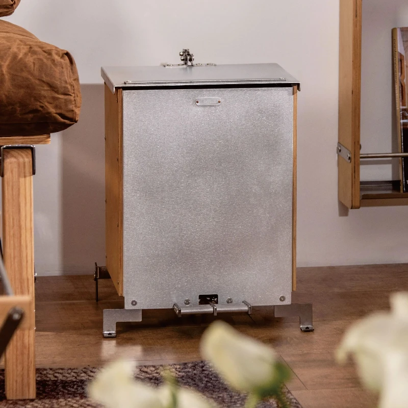 

Trash can, household pedal with liner 13L metal simple and modern, home