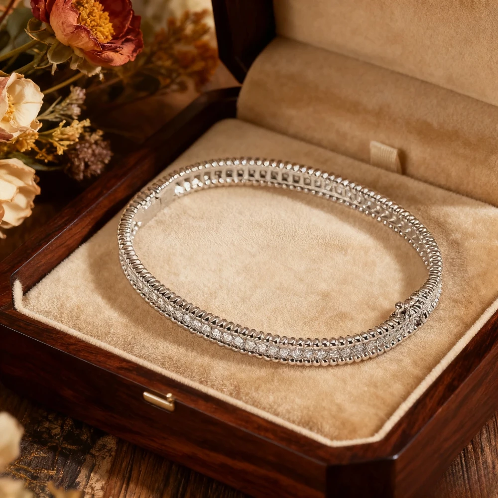 

2025 модные ювелирные изделия, полный муассанит, браслет с сертифицированным покрытием, роскошный ювелирный подарок